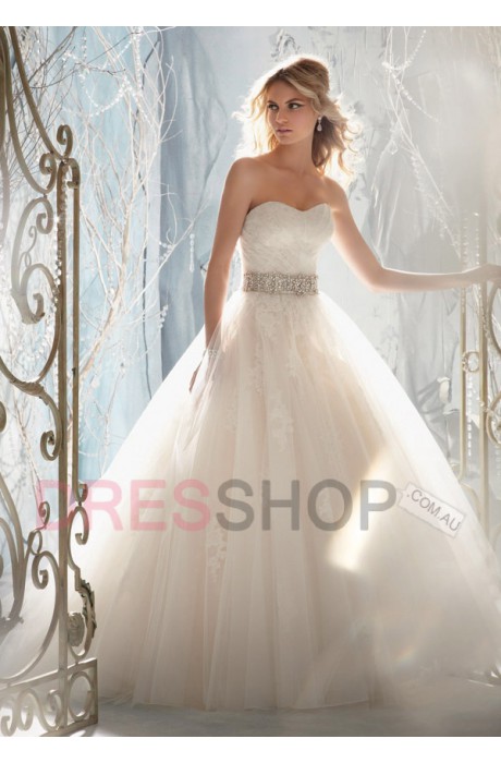 Designer wedding dress sale!